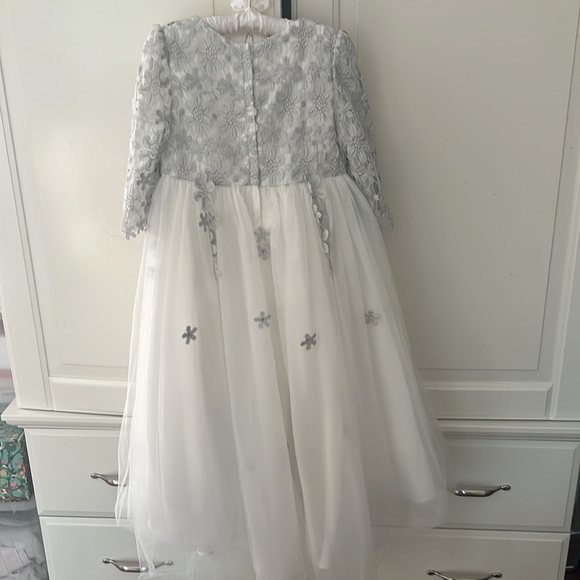 blink blank white dress for girl age 5-6 - Picture 2 of 4